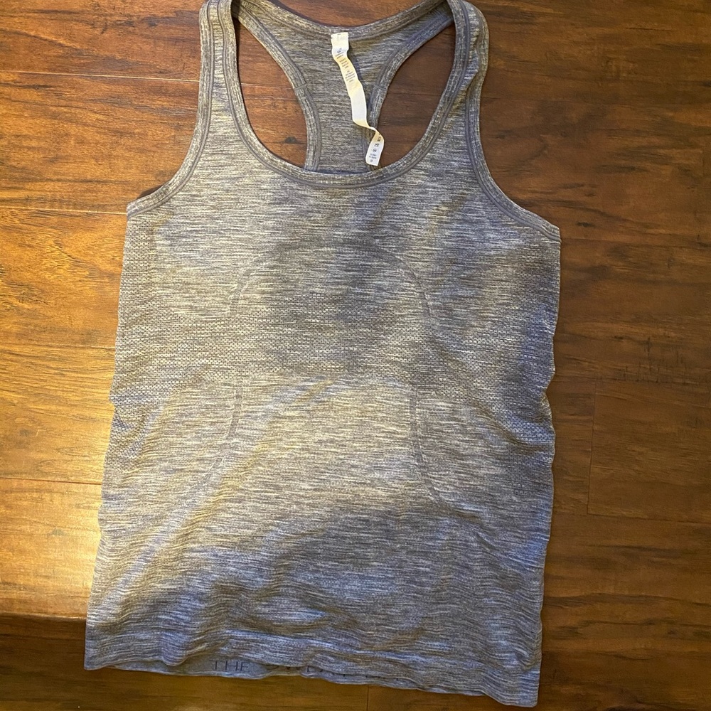 Lululemon grey tank top